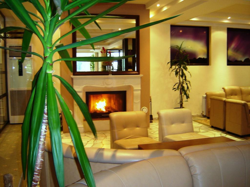 Finlandia Hotel Pamporovo Bagian luar foto